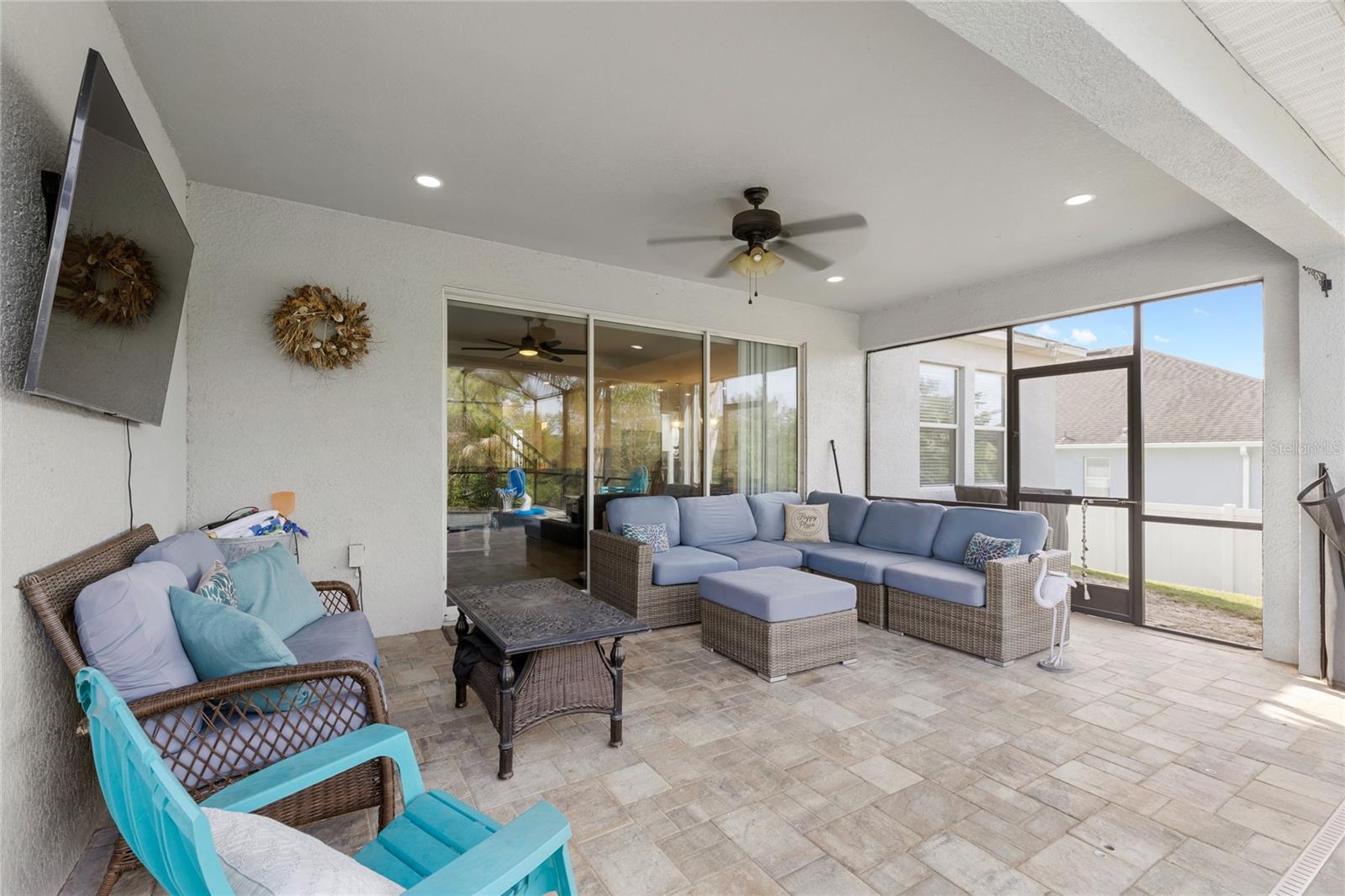 STONEYBROOK HILLS UN #2 - Residential
