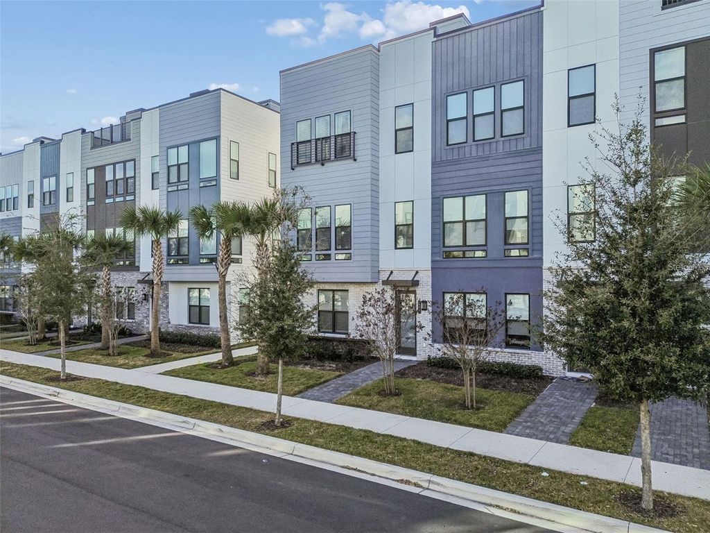 Photo of 2332 Brix Streets, Orlando, FL 32804 (MLS # O6408140)
