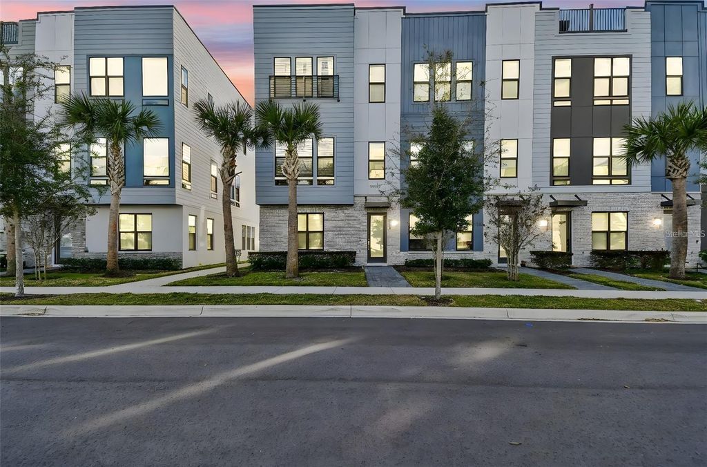 Photo of 2332 Brix Streets, Orlando, FL 32804 (MLS # O6408140)
