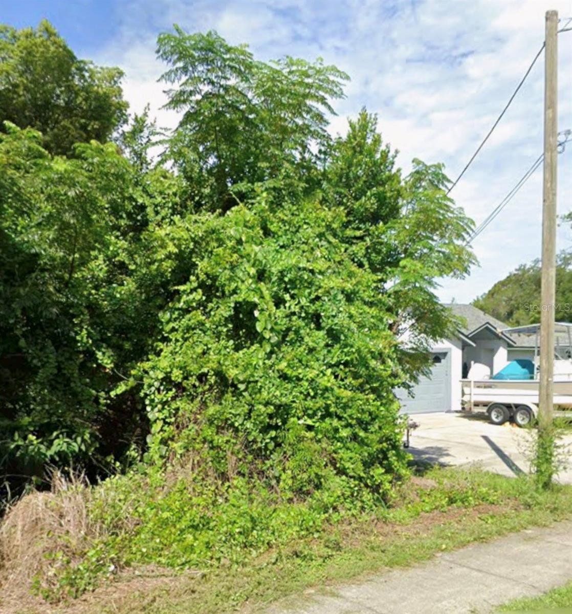 249 ANGELES ROAD