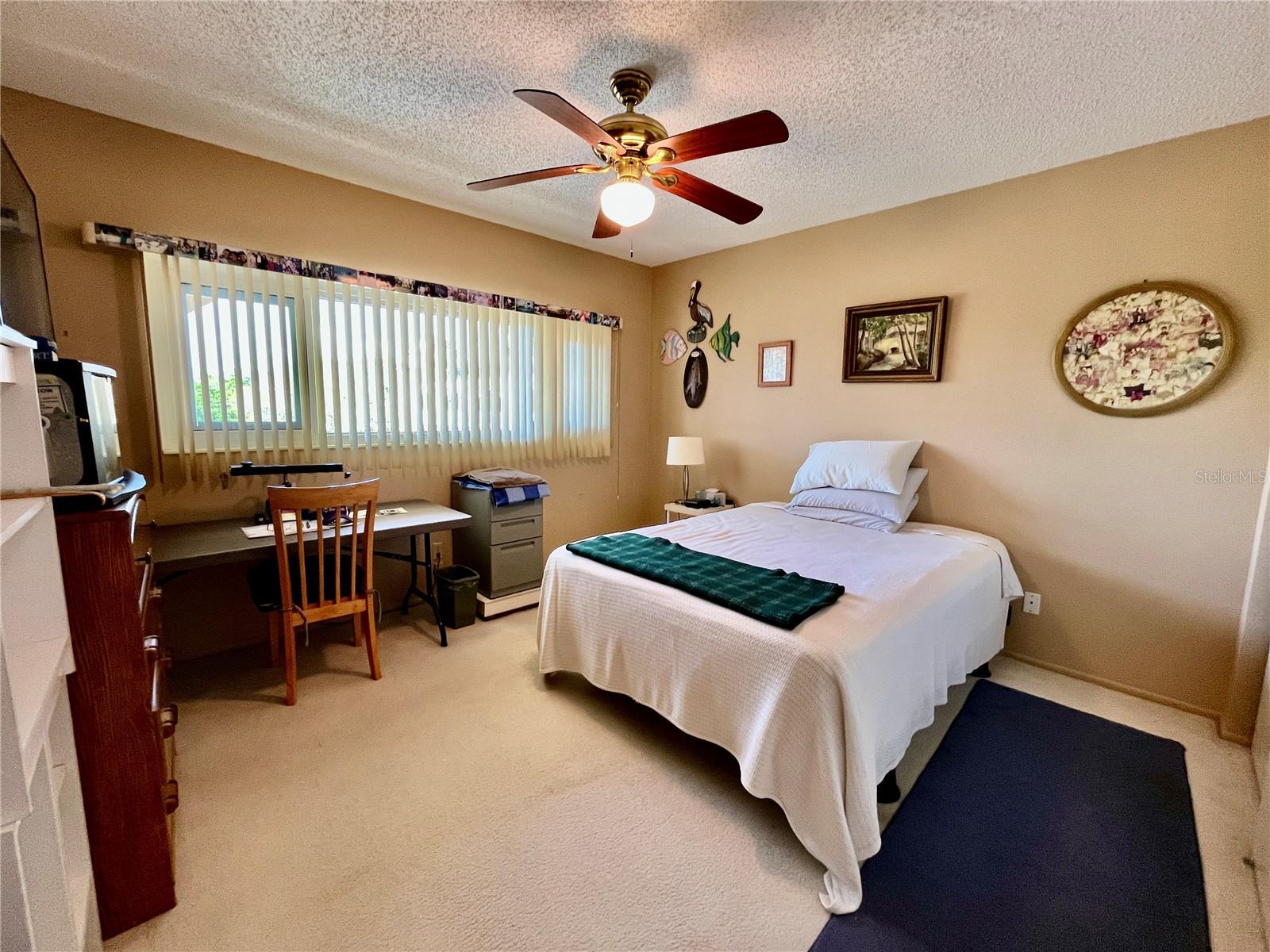 ON TOP OF THE WORLD - Residential