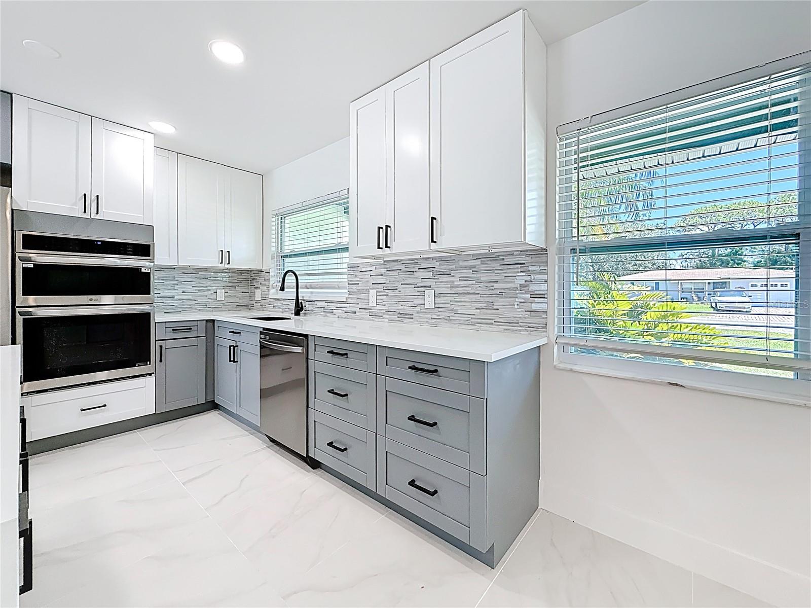 SHORE ACRES OVERLOOK SEC - Residential Lease