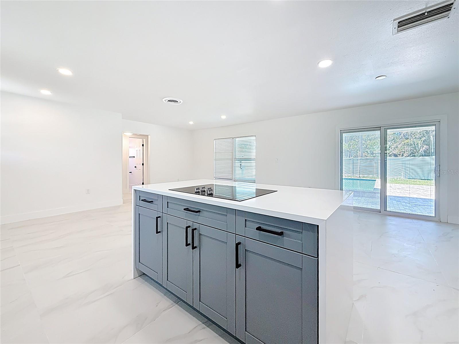 SHORE ACRES OVERLOOK SEC - Residential Lease