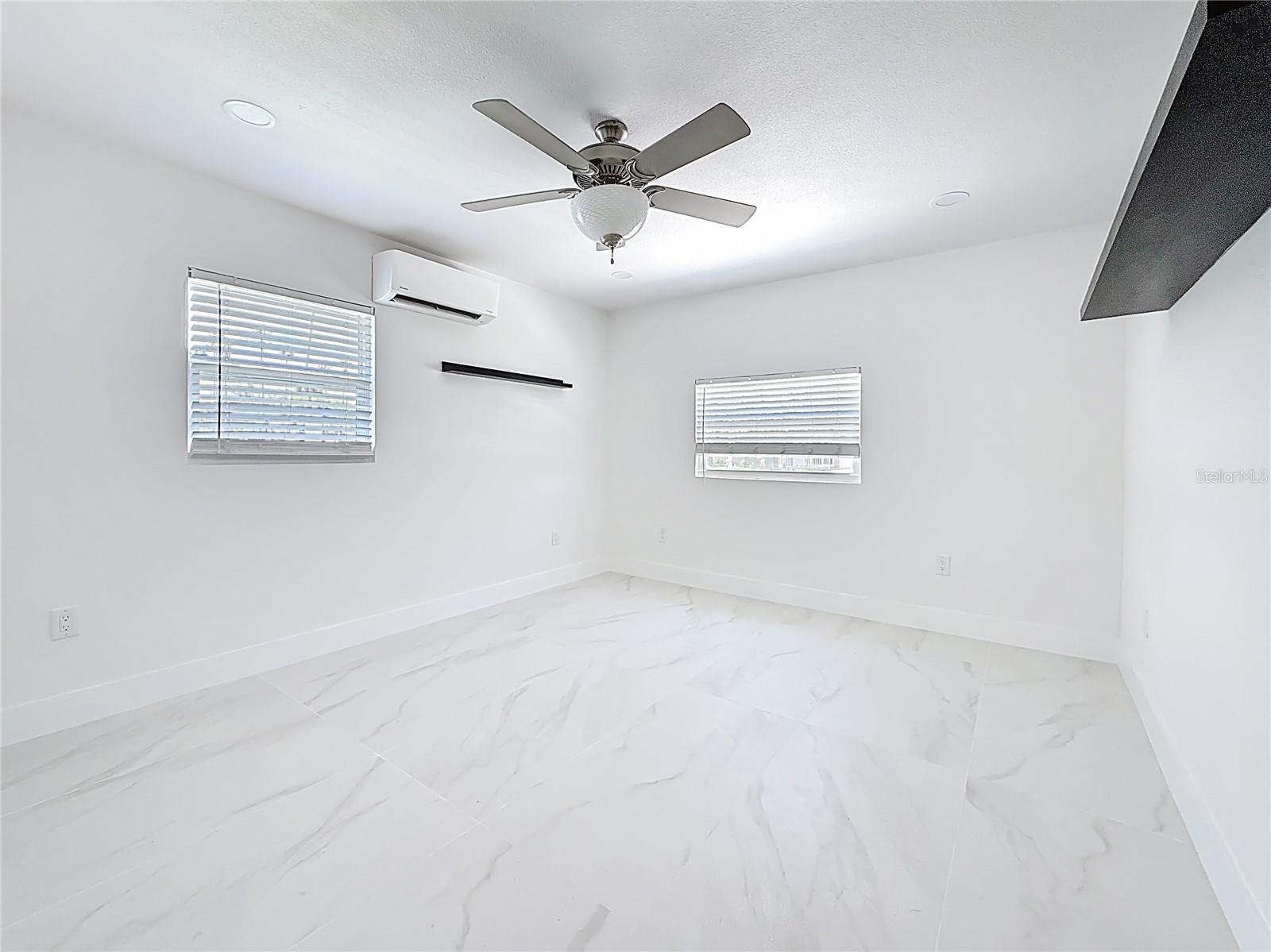 SHORE ACRES OVERLOOK SEC - Residential Lease