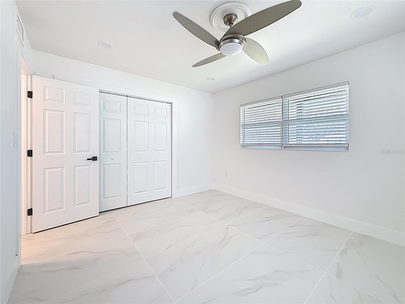 SHORE ACRES OVERLOOK SEC - Residential Lease