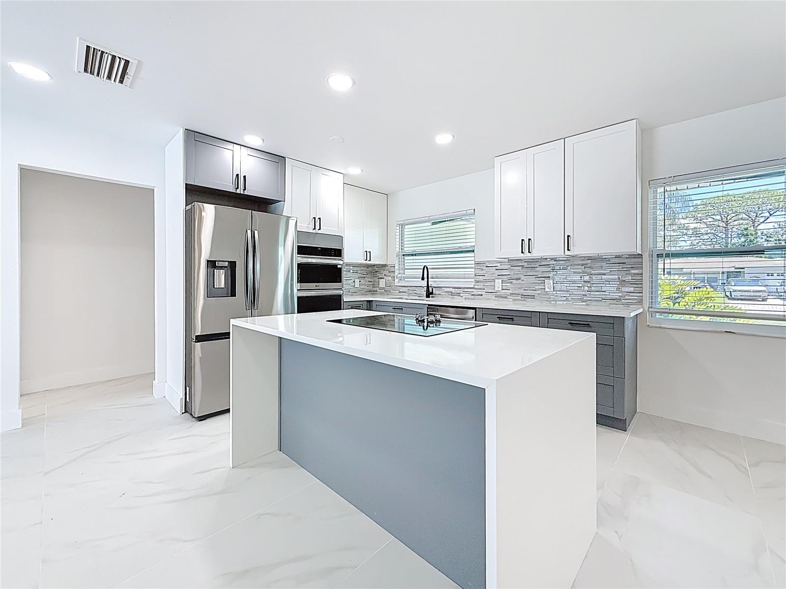 SHORE ACRES OVERLOOK SEC - Residential Lease