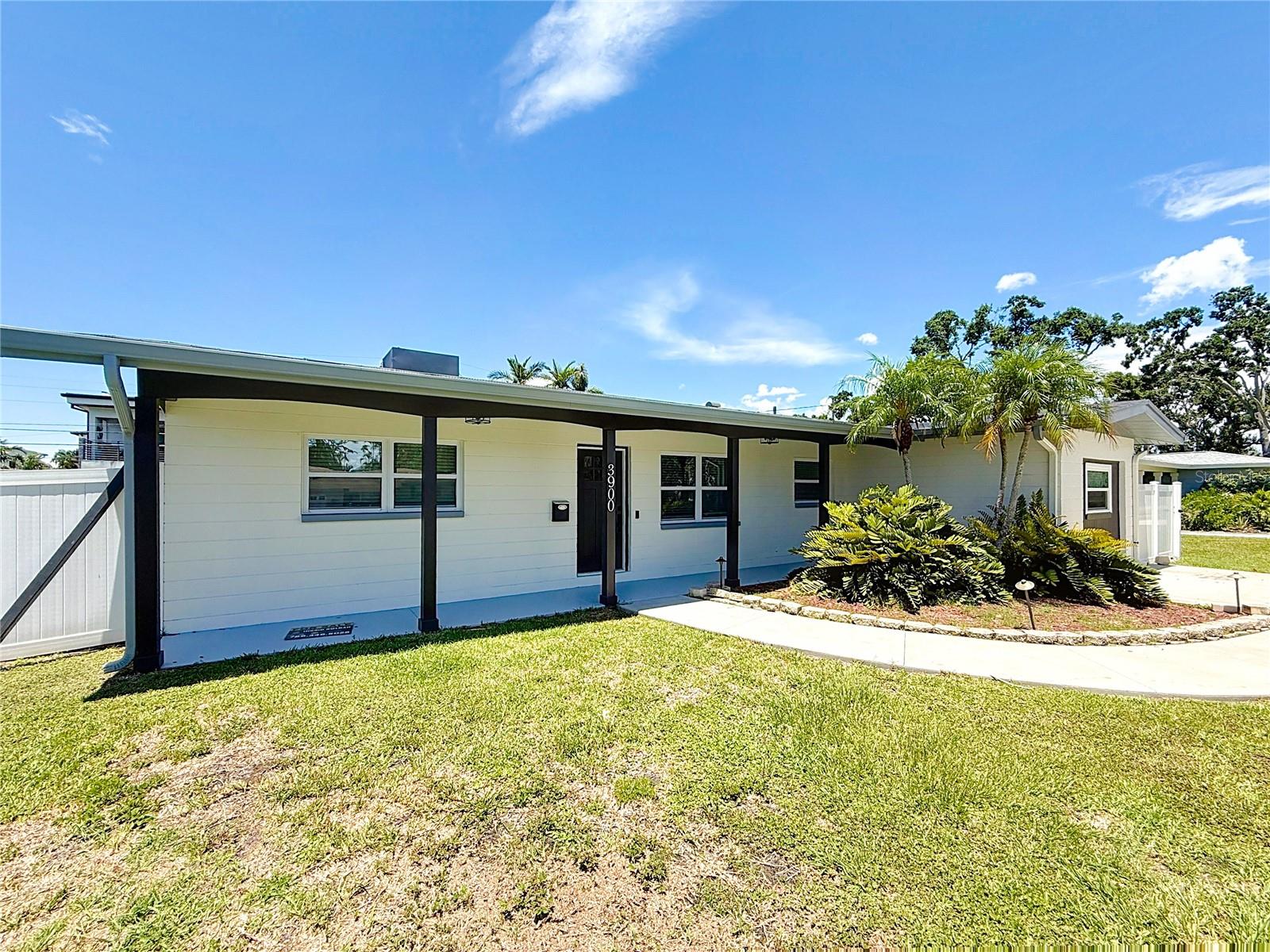 SHORE ACRES OVERLOOK SEC - Residential Lease