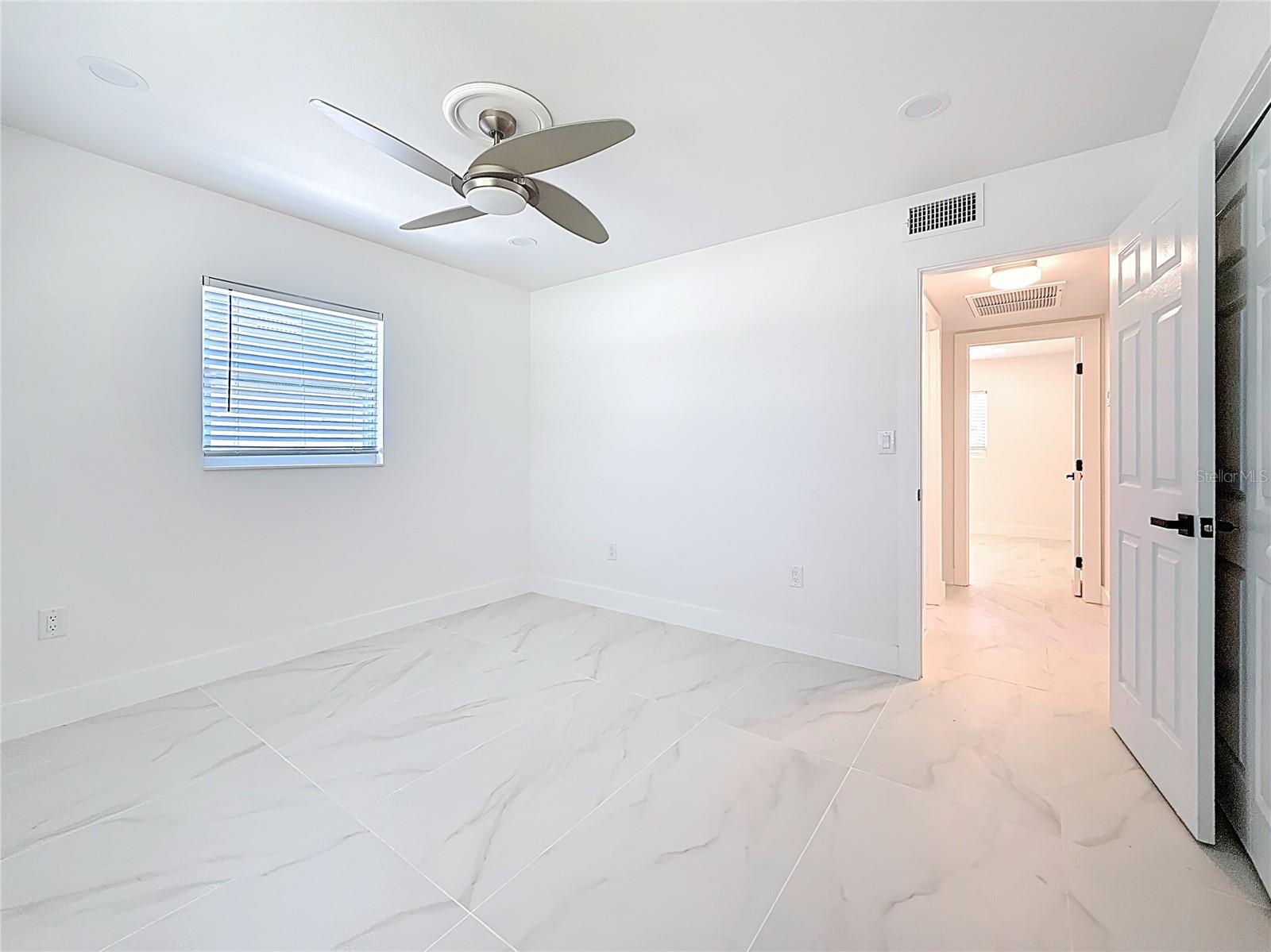SHORE ACRES OVERLOOK SEC - Residential Lease