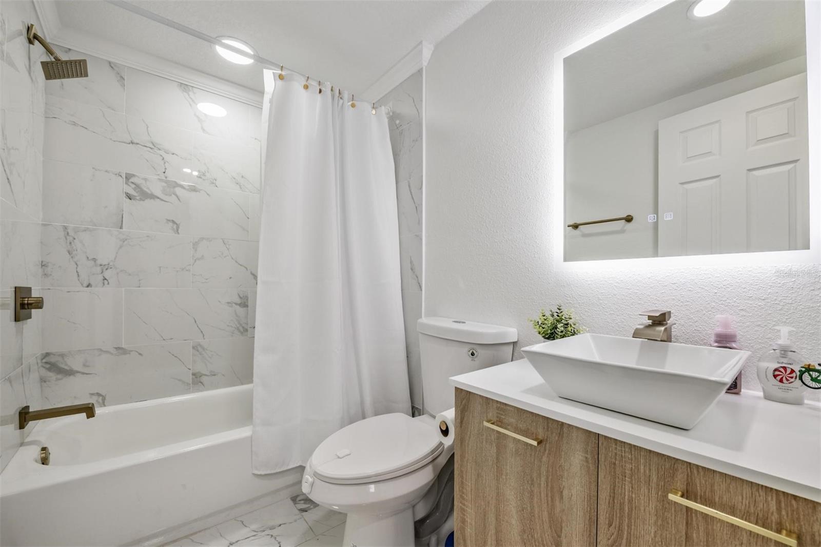 PALM TERRACE GARDENS - Residential