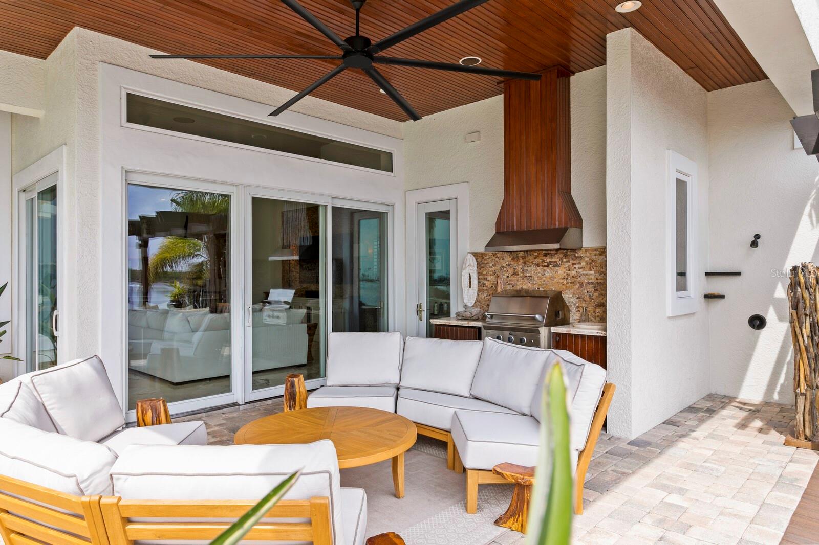 THE RESERVE OF OLD TAMPA BAY - Residential