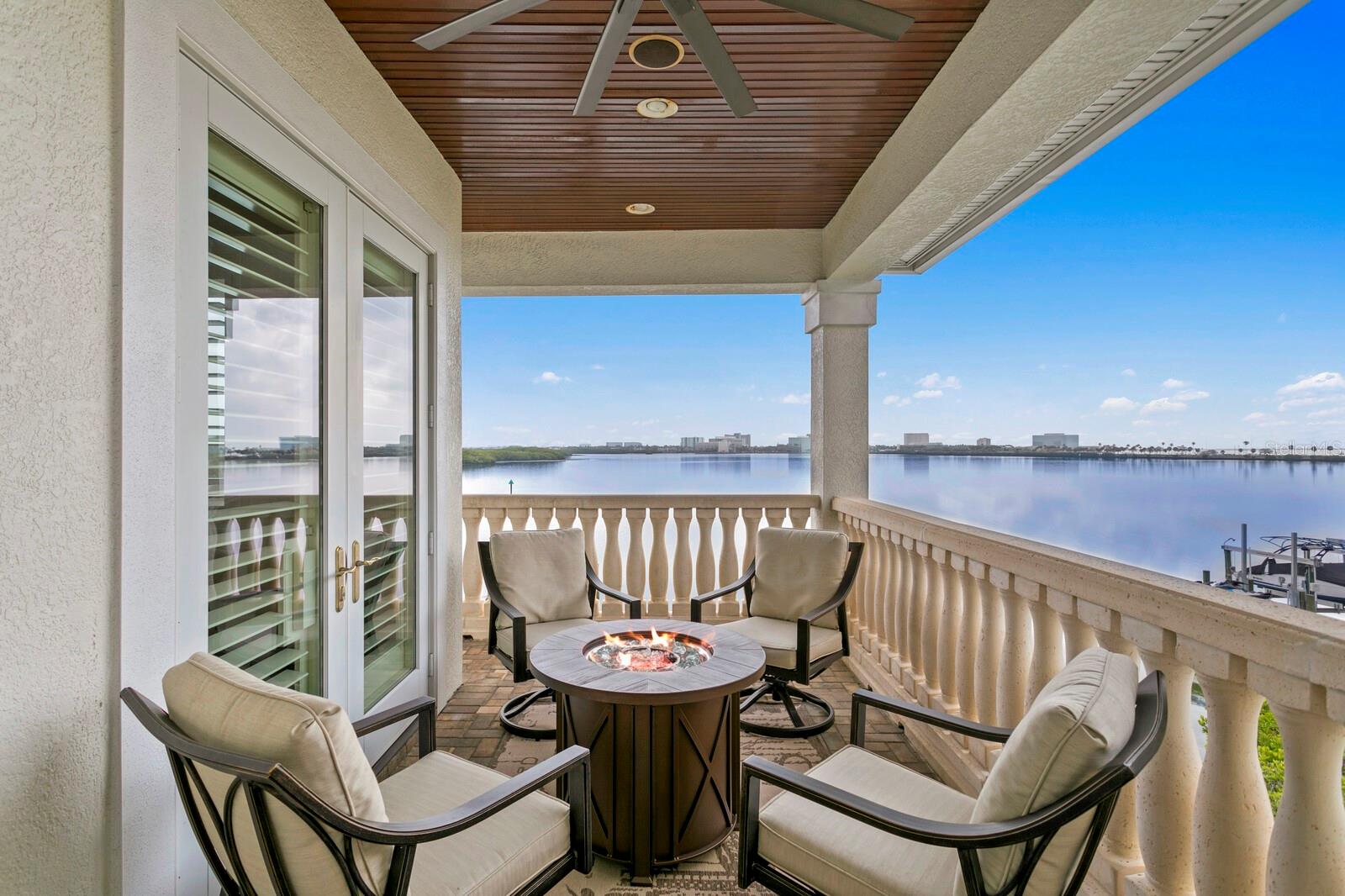 THE RESERVE OF OLD TAMPA BAY - Residential