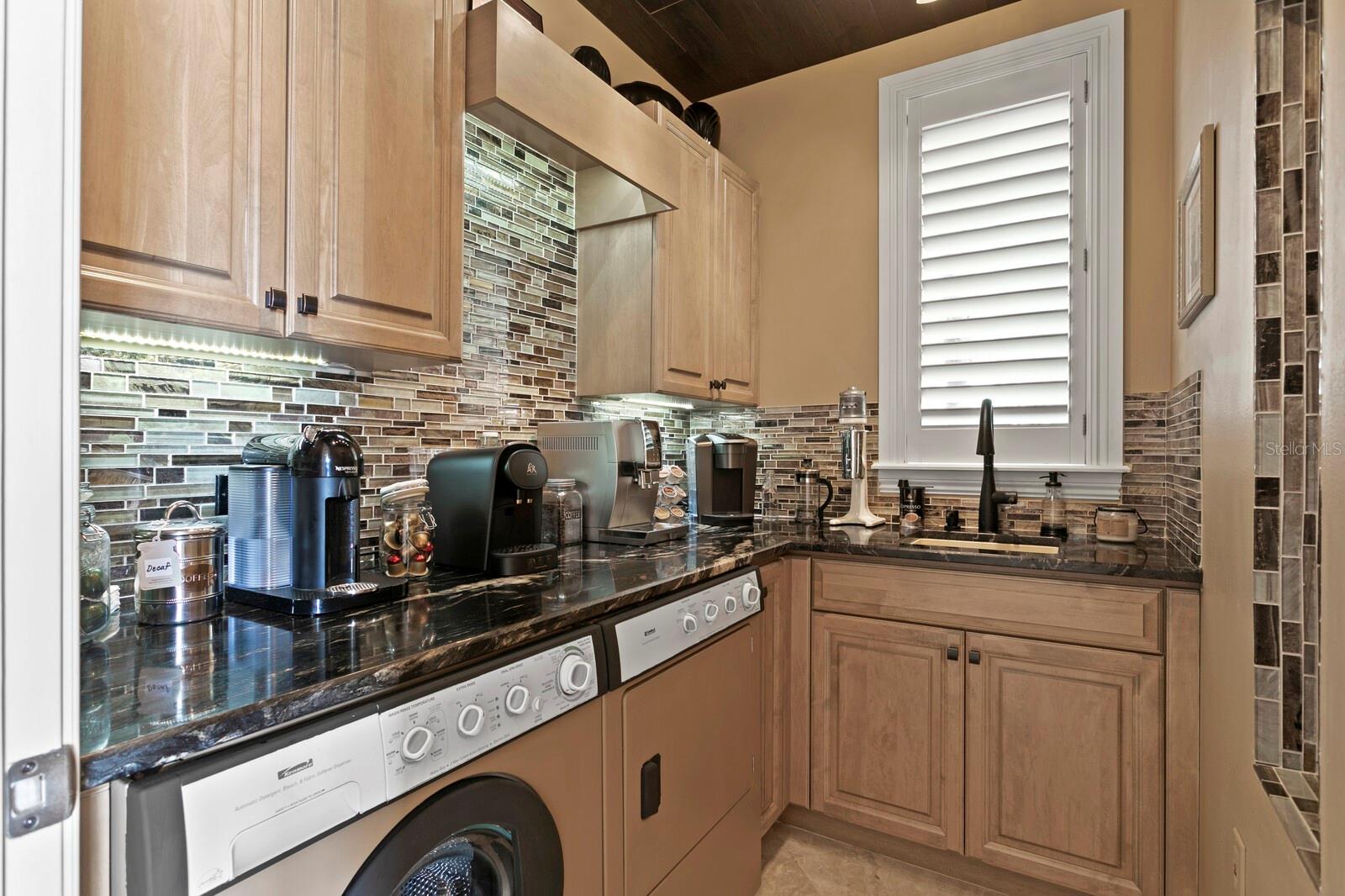 THE RESERVE OF OLD TAMPA BAY - Residential