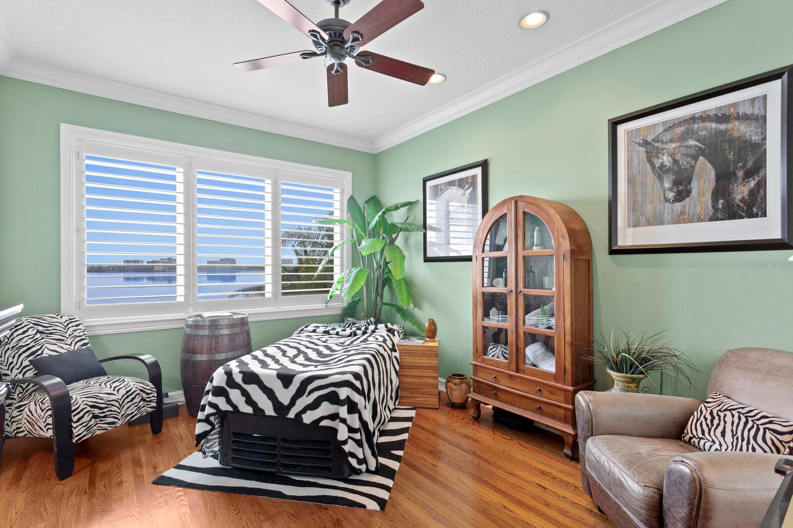 THE RESERVE OF OLD TAMPA BAY - Residential