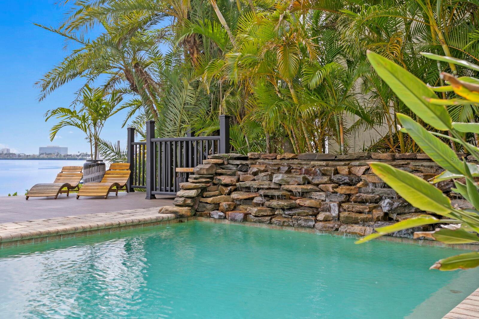 THE RESERVE OF OLD TAMPA BAY - Residential