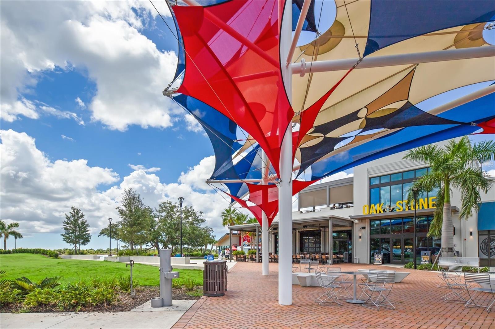 WELLEN PARK GOLF & COUNTRY CLUB - Residential