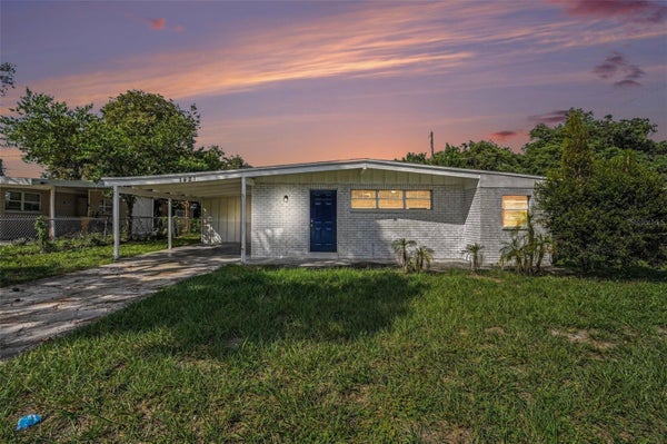 1421 LONGWOOD LOOP, TAMPA, FL 33619 - Image 8b2c34a4e12c6a69cbb3befa3f20acc9/2775197928