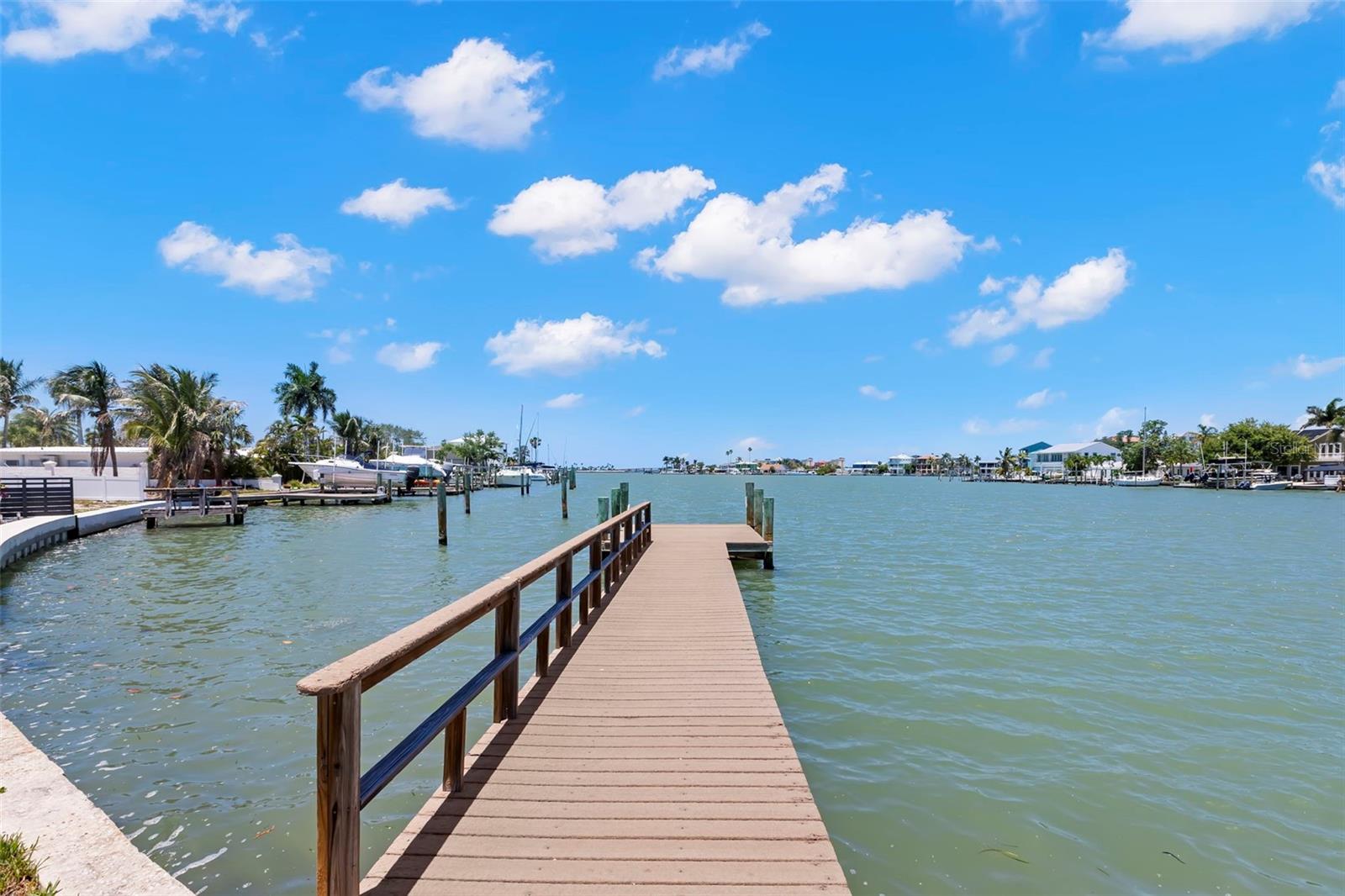 708 SUNSET COVE