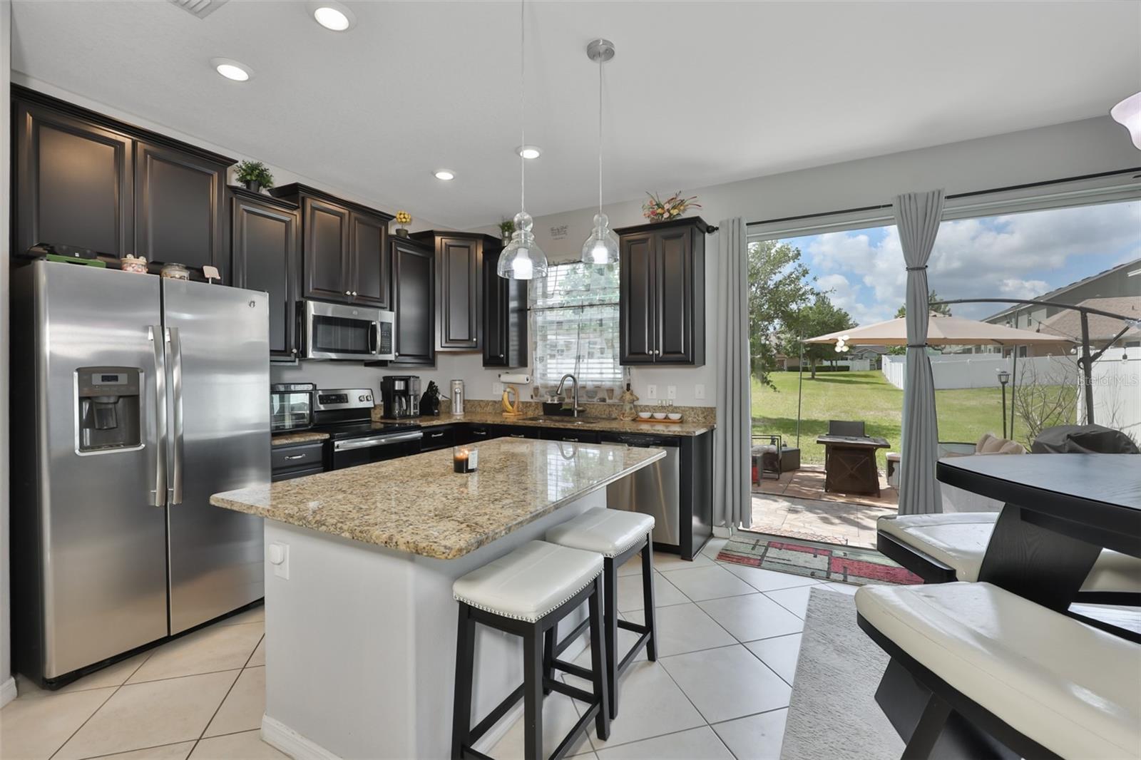 CHELSEA OAKS - Residential