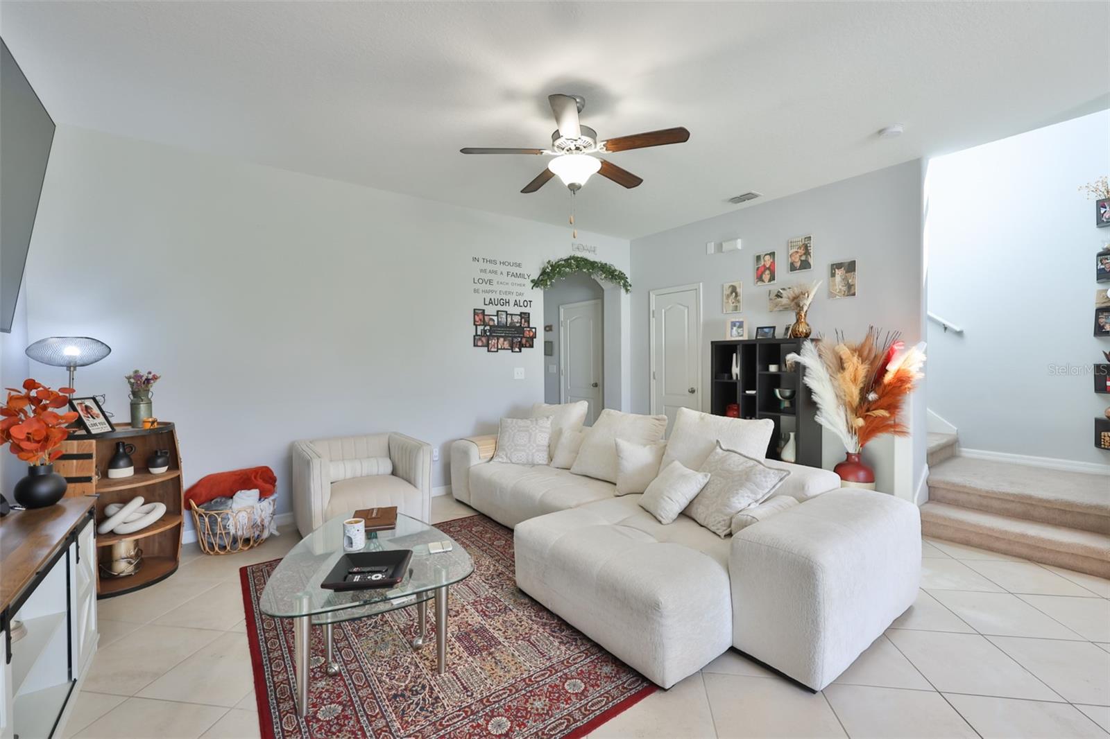 CHELSEA OAKS - Residential