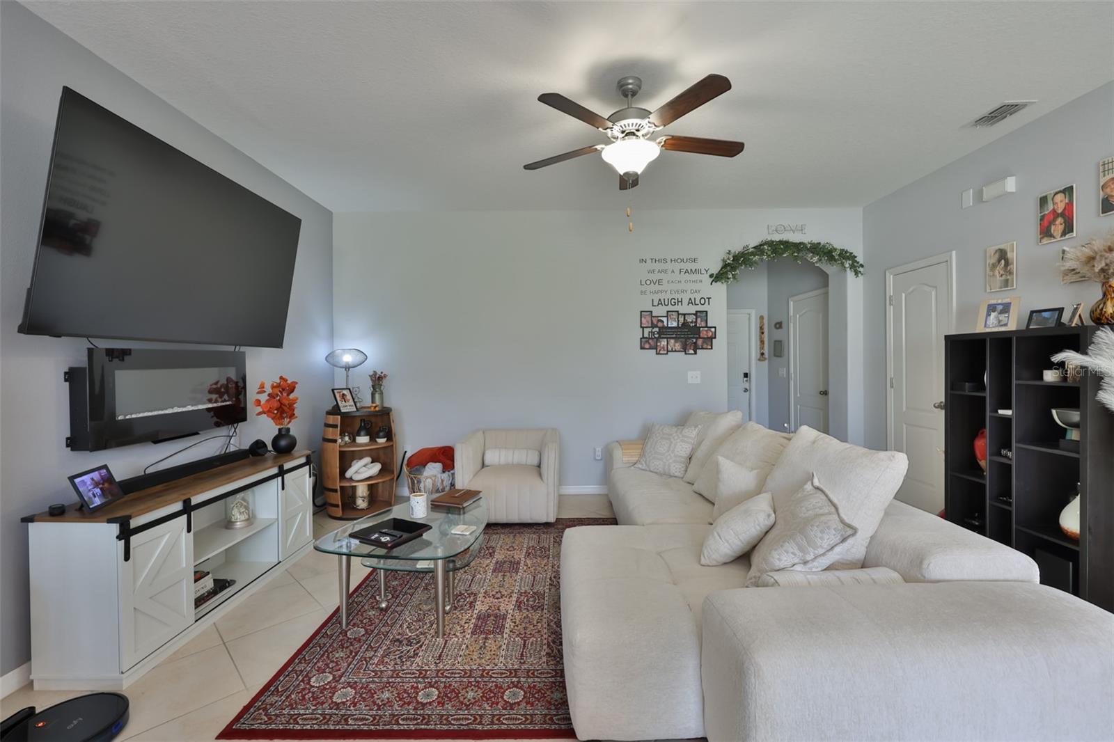 CHELSEA OAKS - Residential