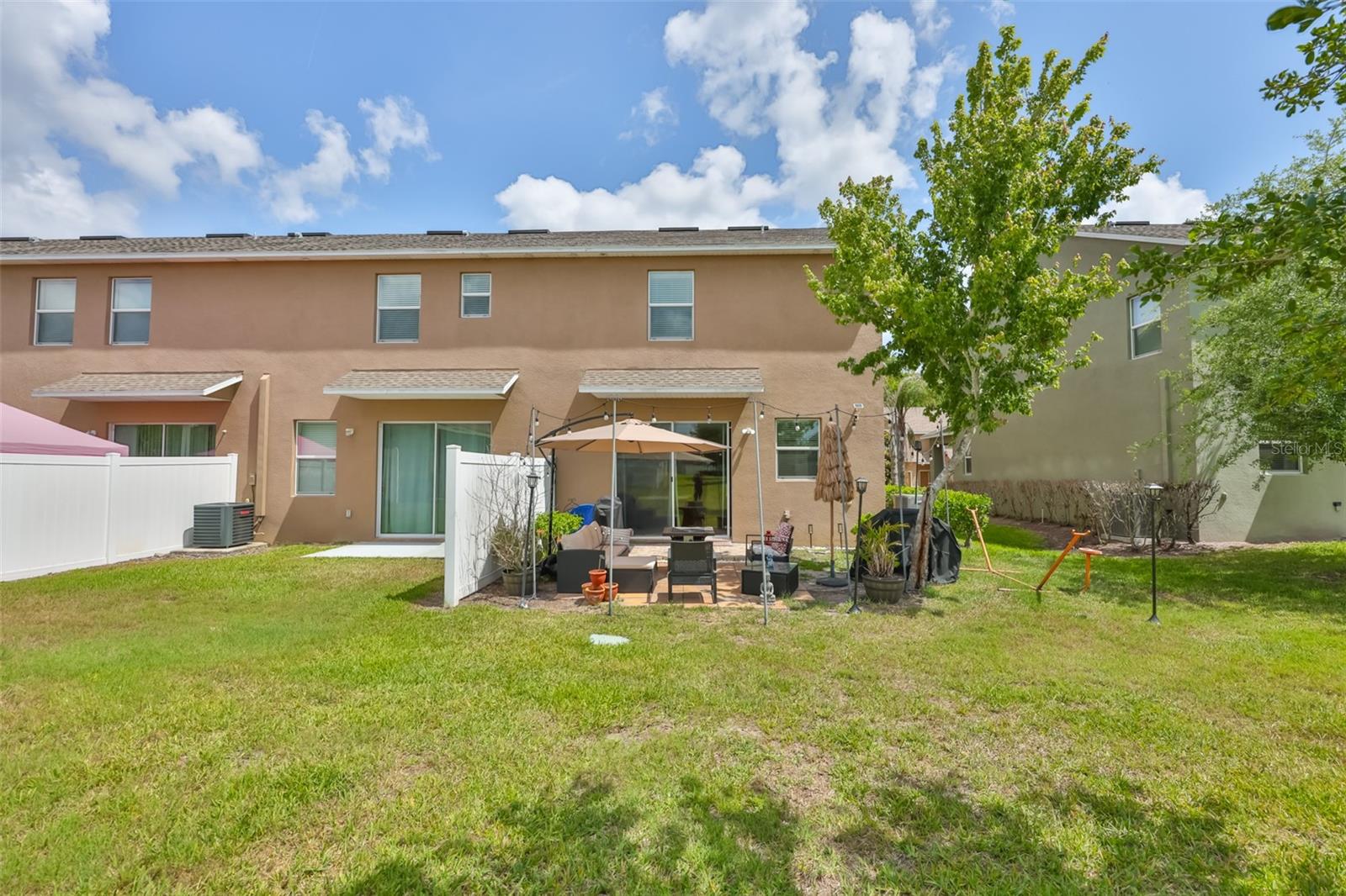 CHELSEA OAKS - Residential