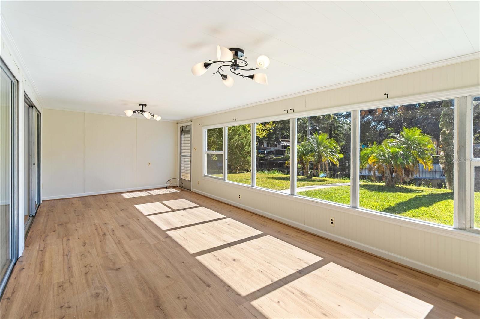 TOPS TERRACE - Residential Lease