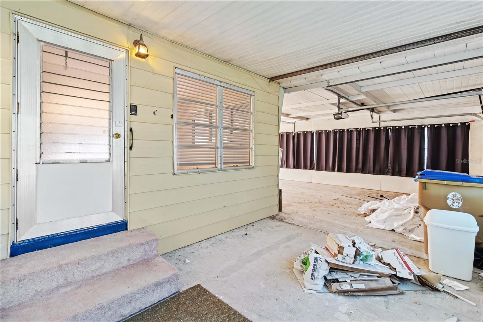 TOPS TERRACE - Residential Lease