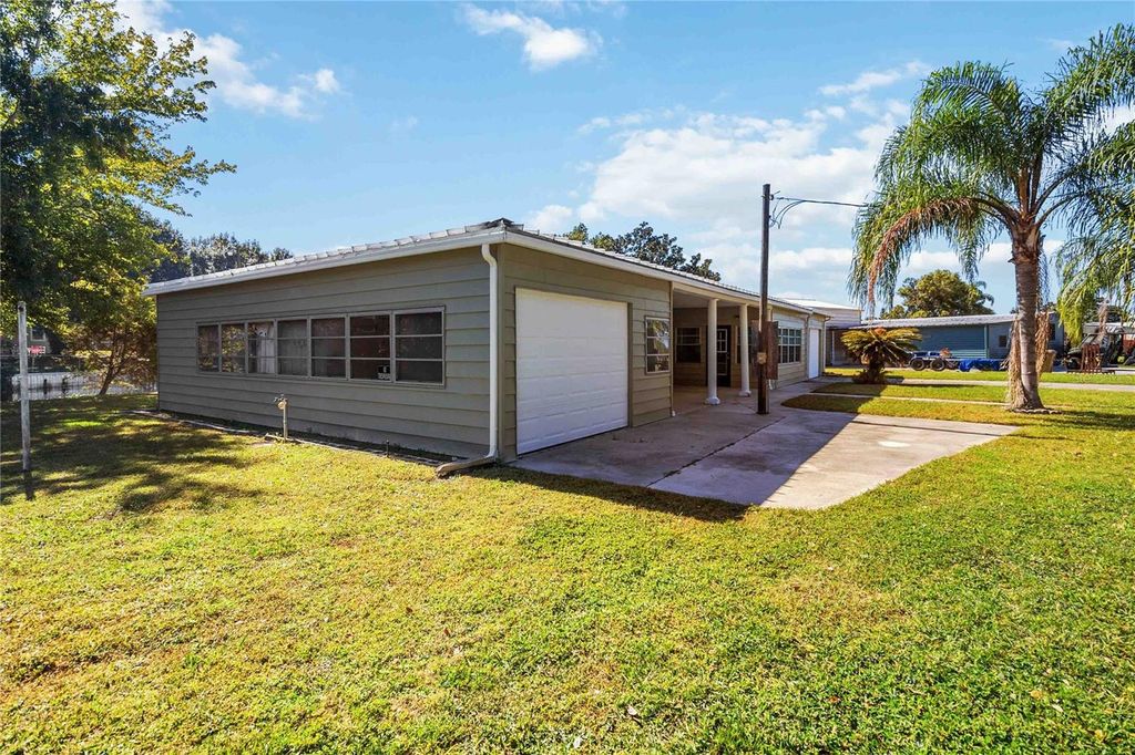 Photo of 6420 Woods St, Saint Cloud, FL 34771 (MLS # R4910171)