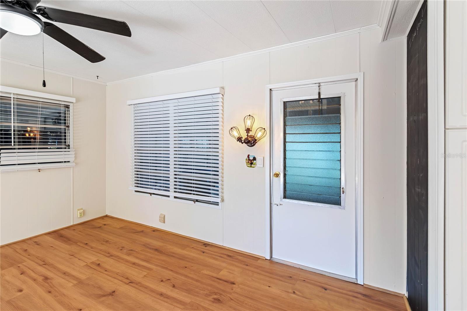 TOPS TERRACE - Residential Lease