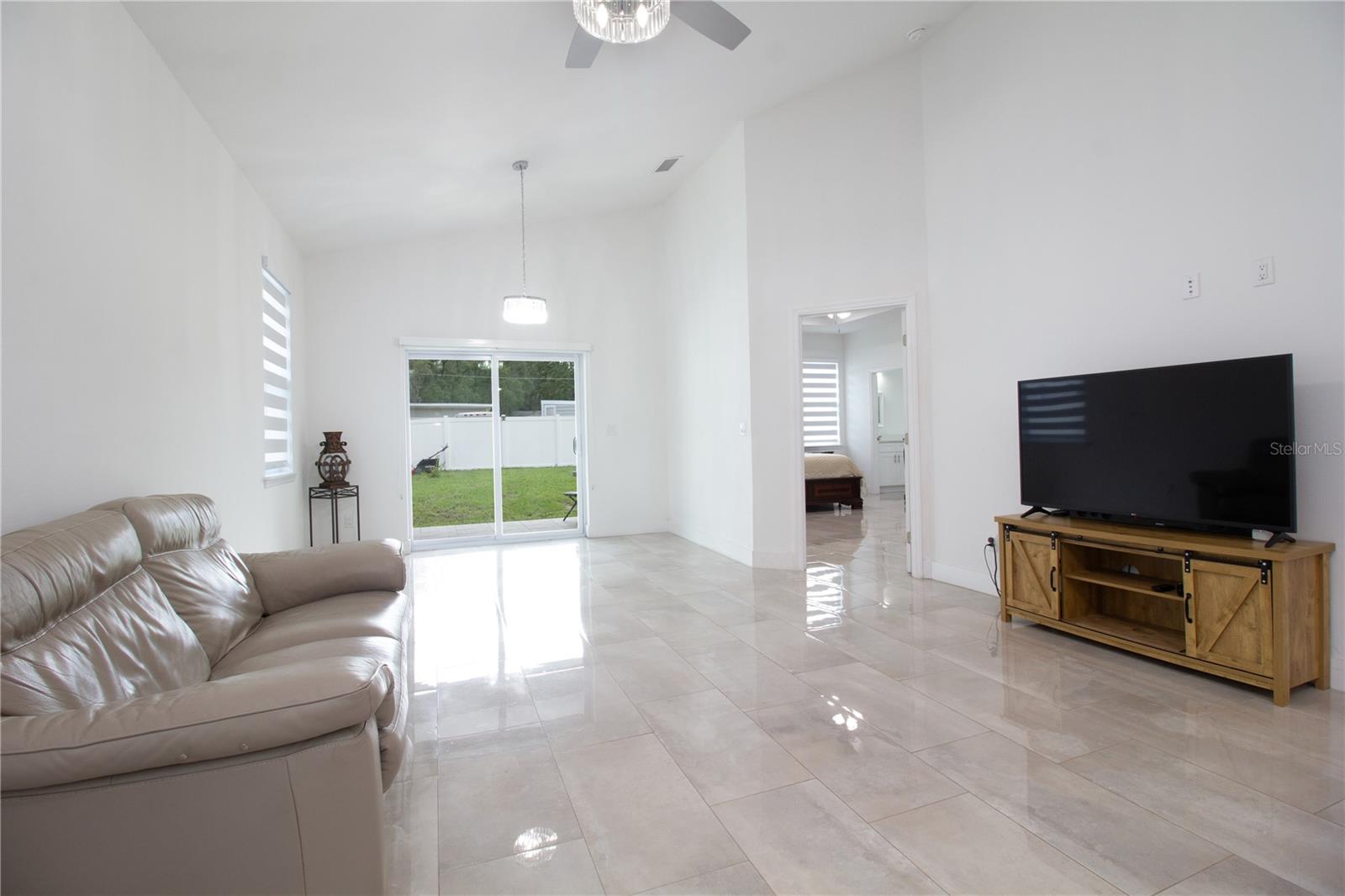 EL PORTAL - Residential