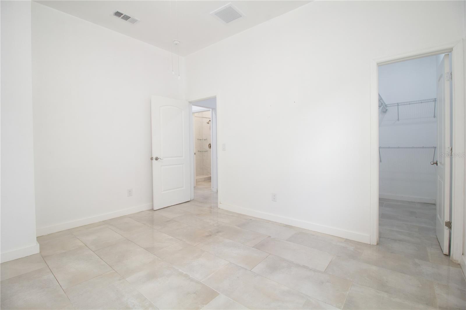 EL PORTAL - Residential