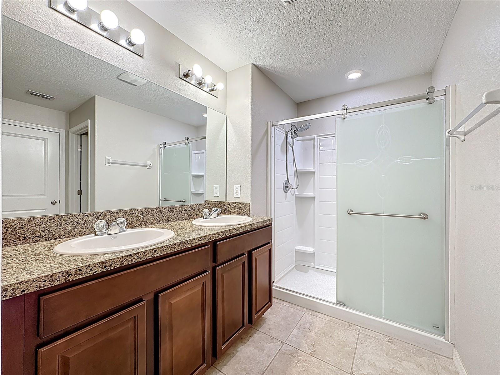 RIVERBEND WEST PH 1 - Residential