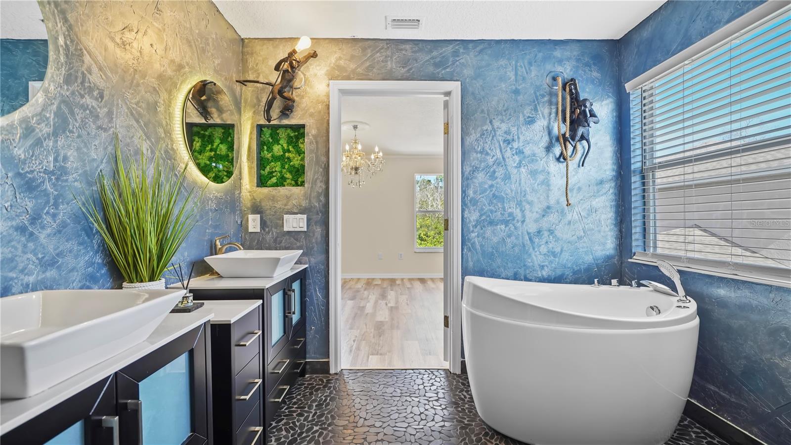 RIVER CHASE SUB - Residential