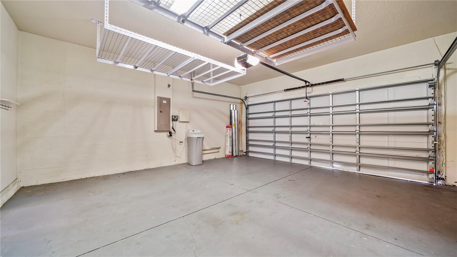 RIVER CHASE SUB - Residential