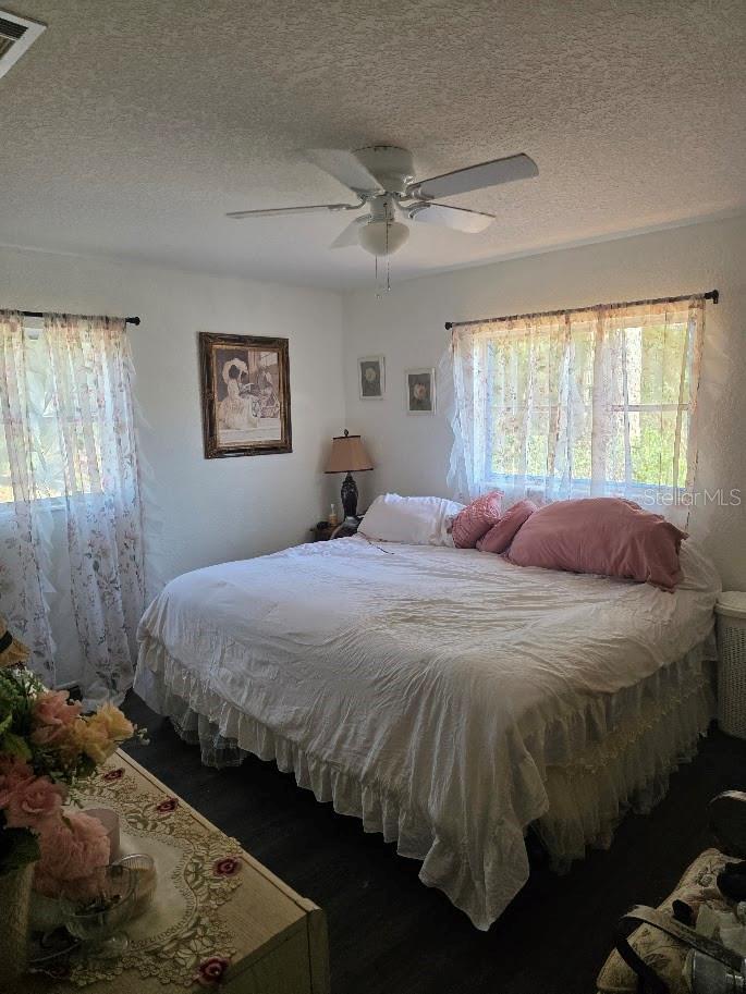 WILLISTON HLNDS - Residential