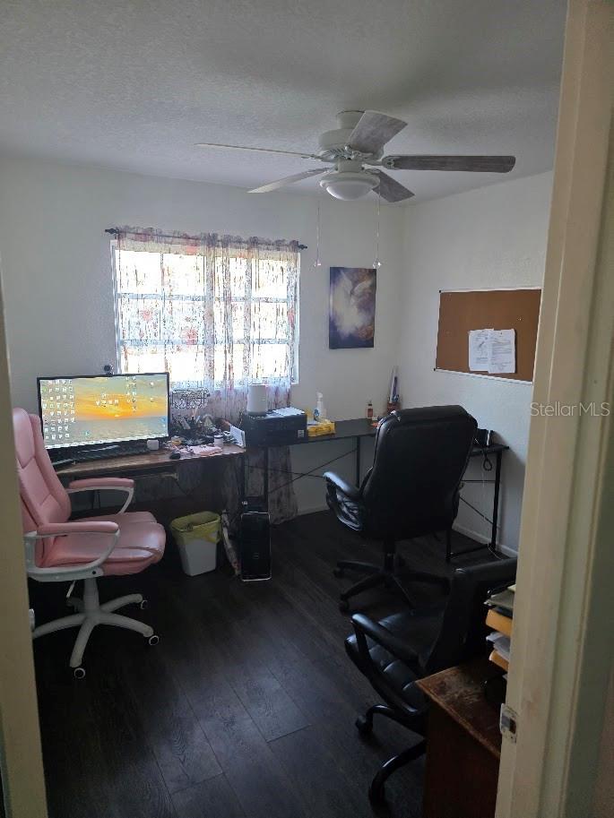 WILLISTON HLNDS - Residential