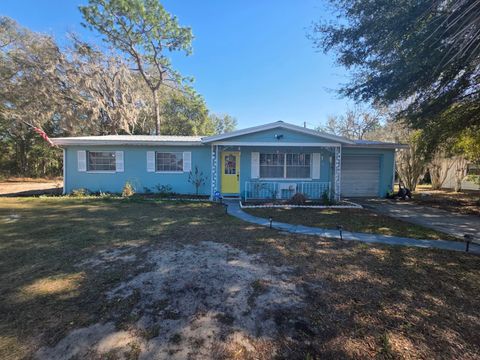 Photo of 651 E Country Club Drive, Williston, FL 32696 (MLS # OM719427)