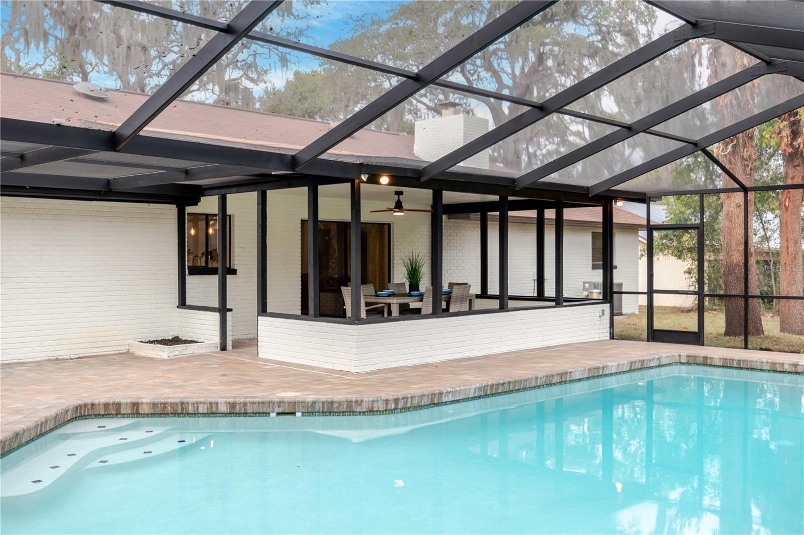 COLLEGE HILL WOODS - Residential