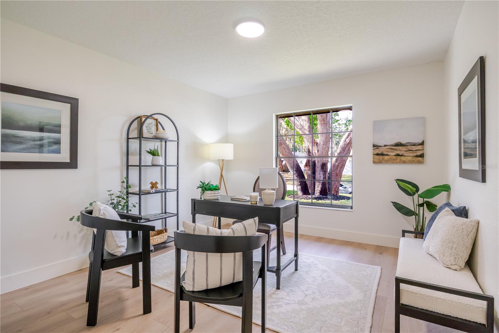 COLLEGE HILL WOODS - Residential