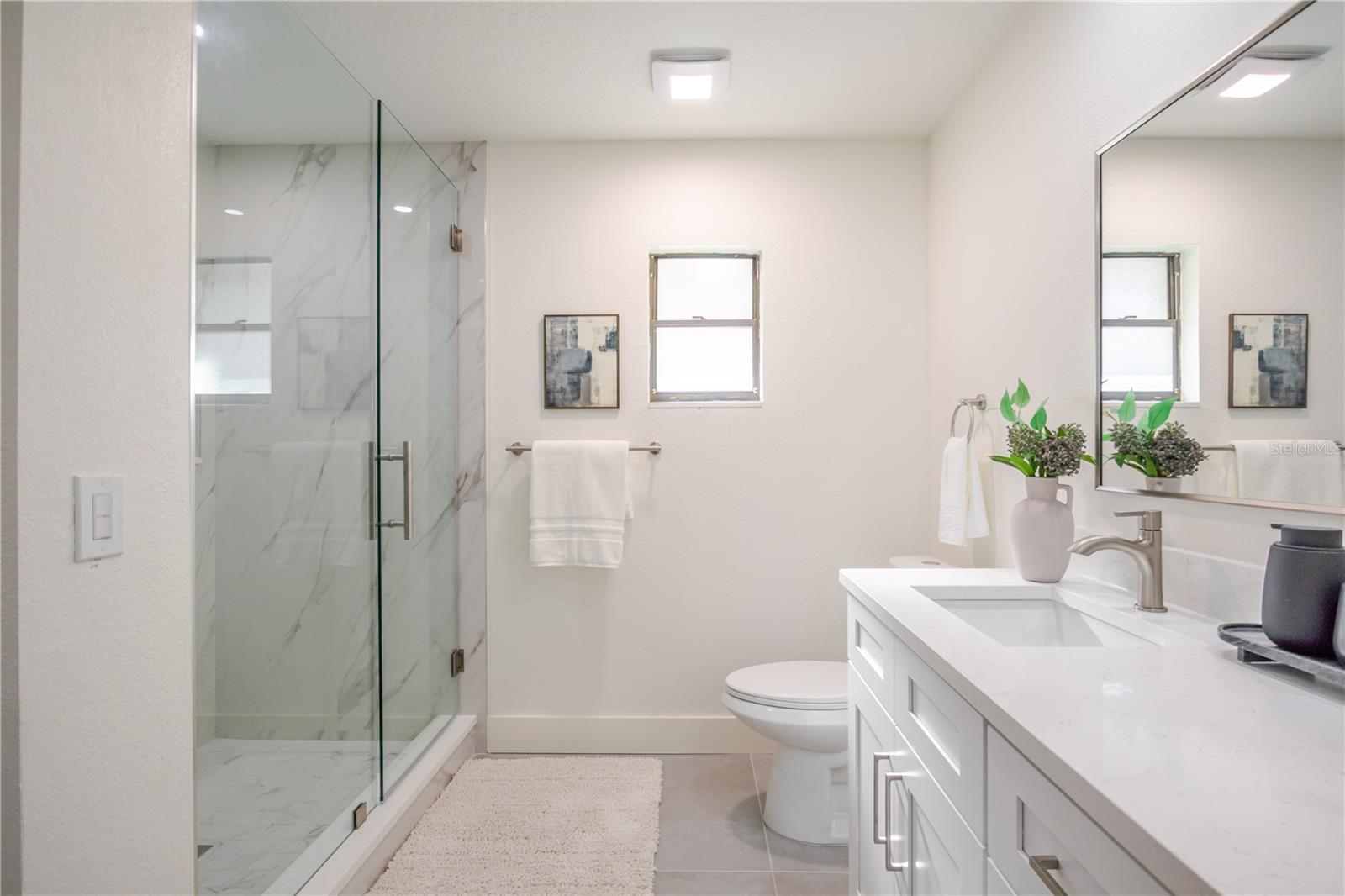 COLLEGE HILL WOODS - Residential