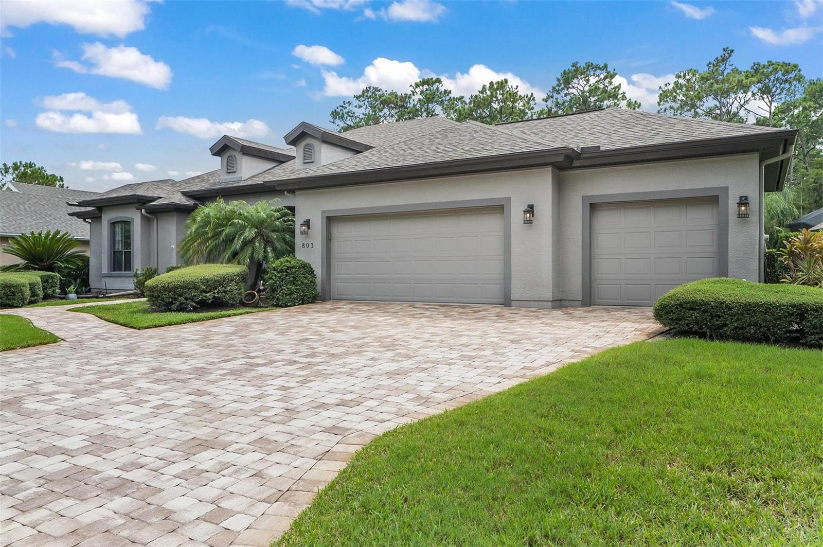 803 WESTLAKE DRIVE