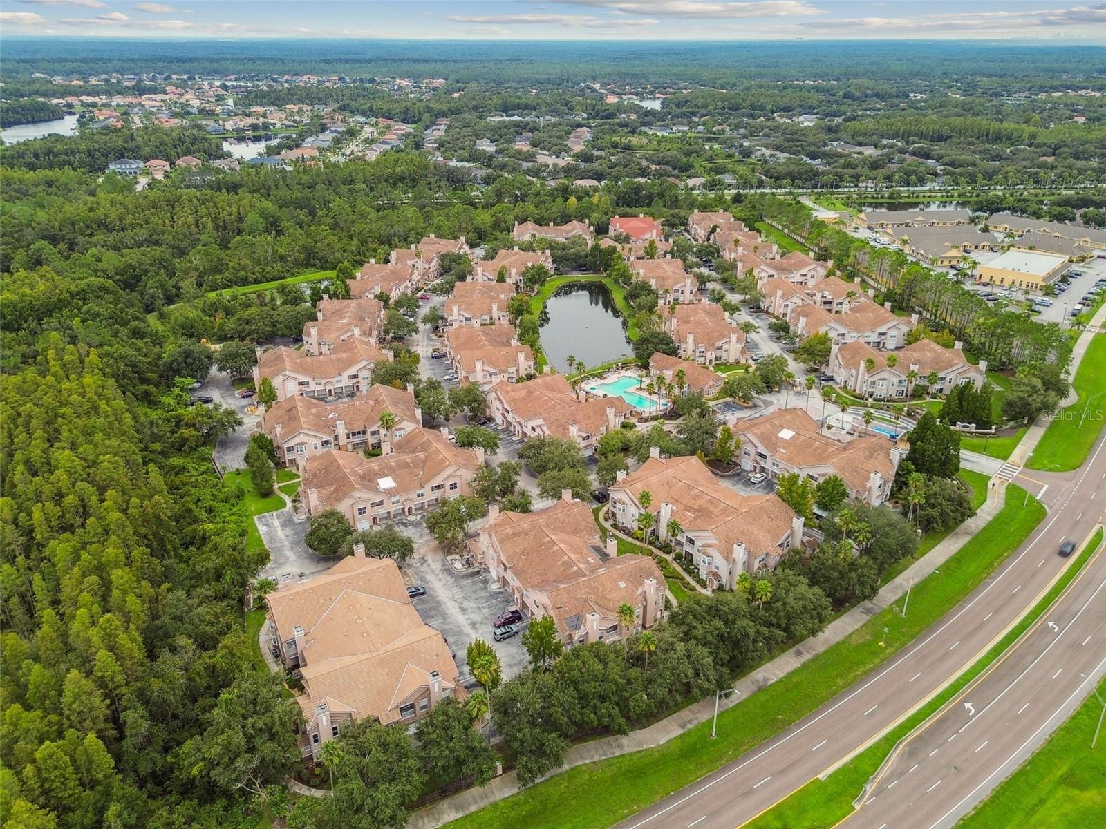 THE VILLAS CONDO - Residential