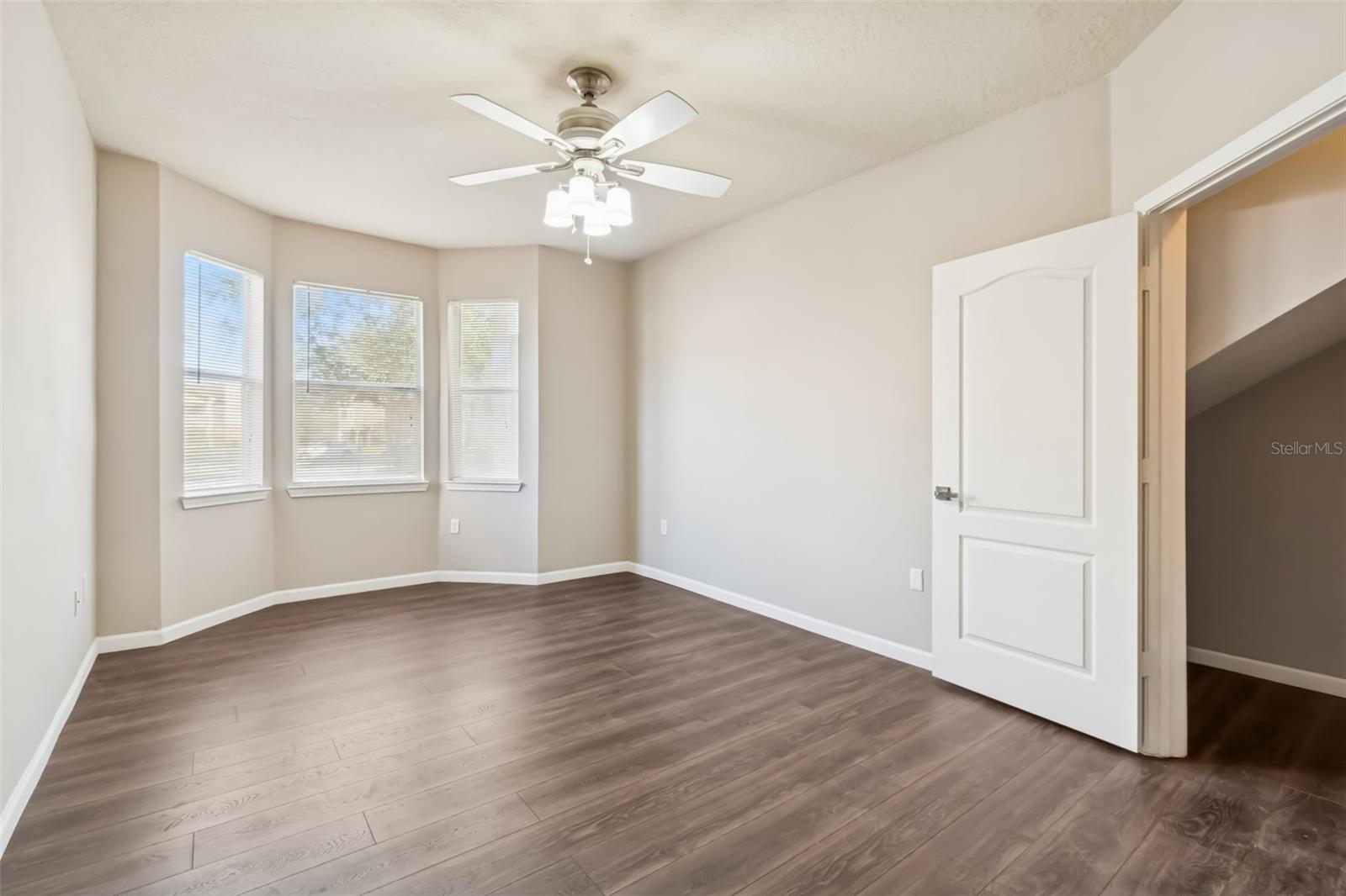 THE VILLAS CONDO - Residential