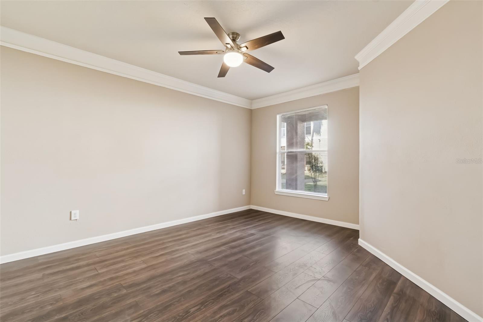 THE VILLAS CONDO - Residential