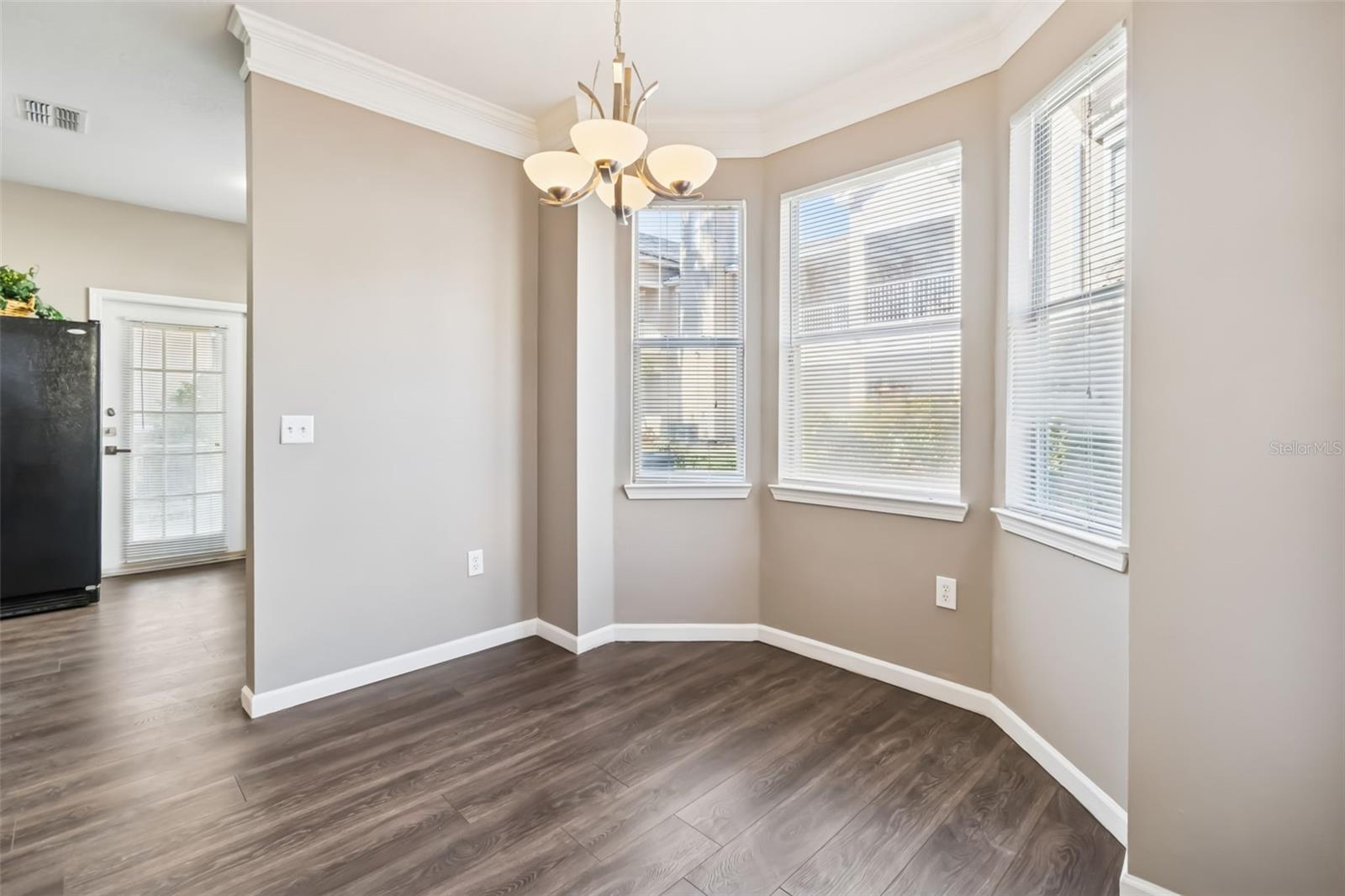 THE VILLAS CONDO - Residential