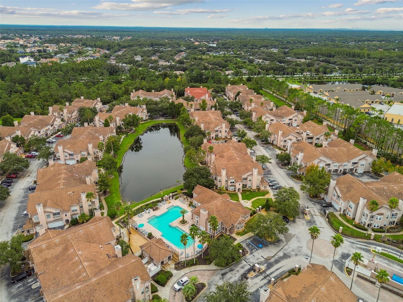 THE VILLAS CONDO - Residential