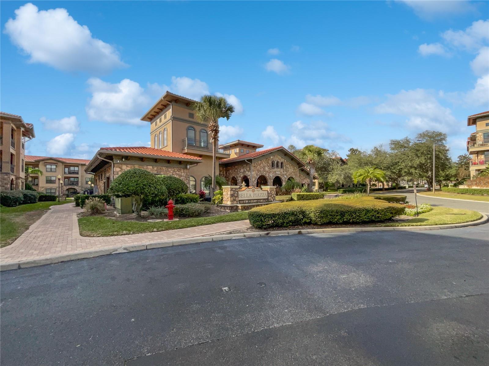 BELLA PIAZZA - Residential