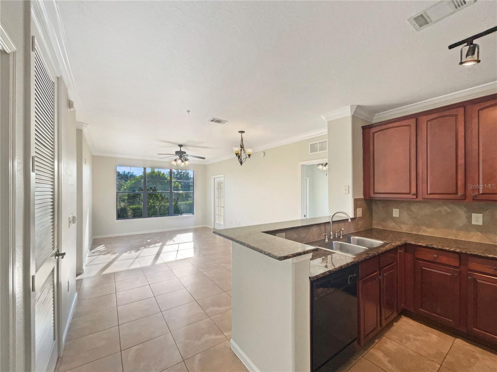 BELLA PIAZZA - Residential