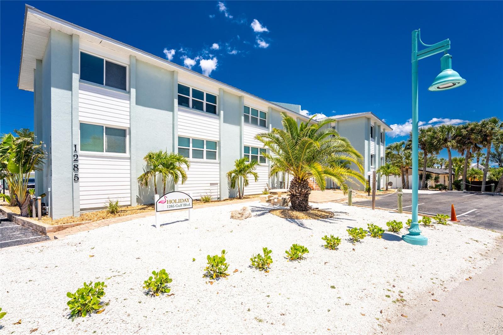 1285 GULF BOULEVARD 4