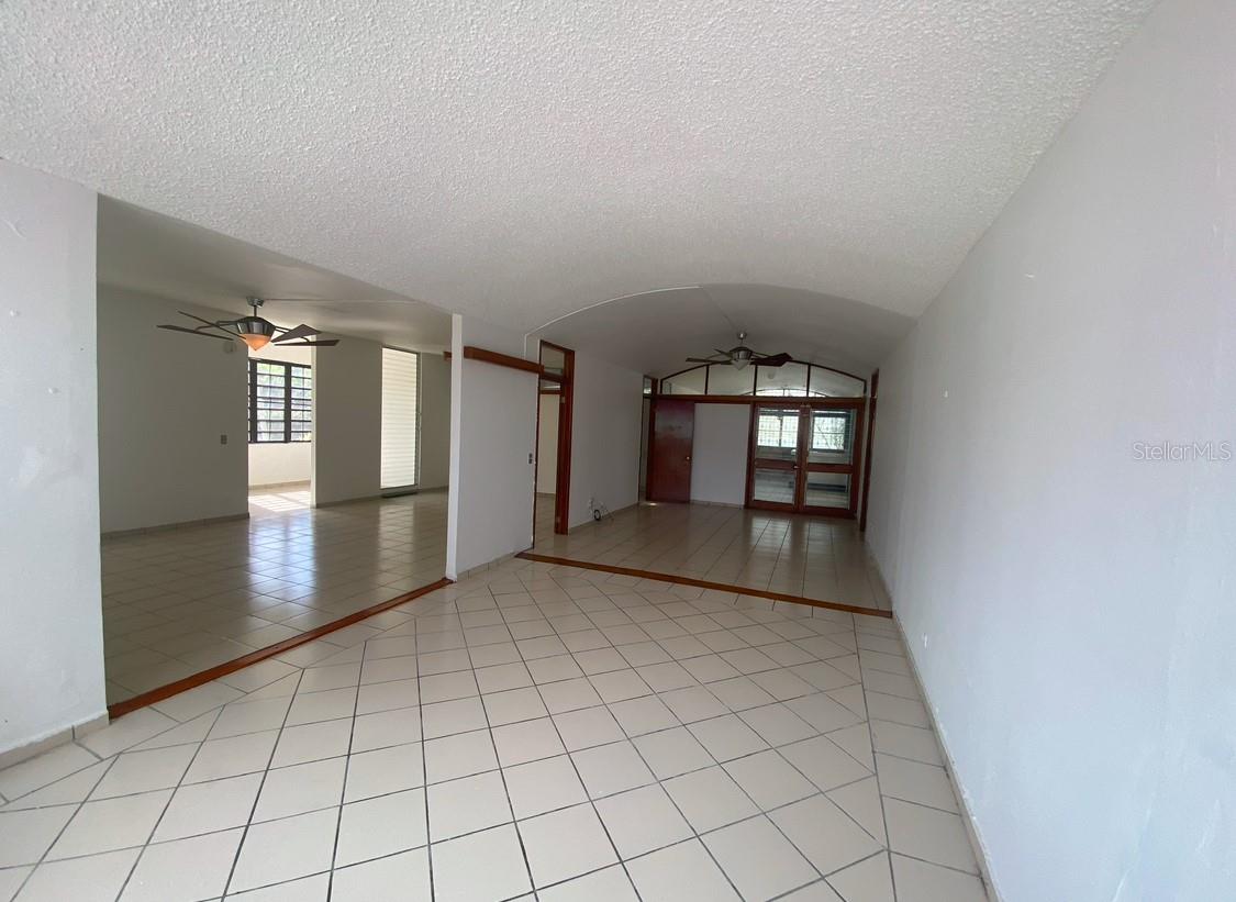 PARKVILLE - Residential Lease